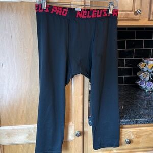 Neleus men’s compression 3/4 capris running leggings. Black. XL